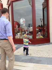 Daddy I want that one!